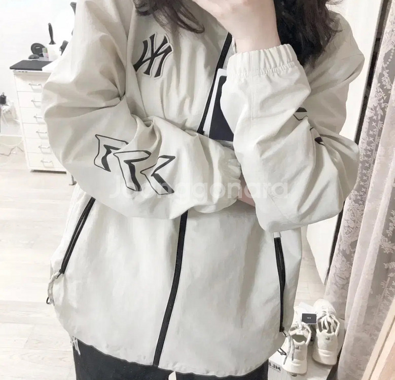 엠엘비 mlb 바람막이 L--0