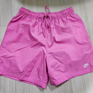 나이키 우븐 플로우 쇼츠 핑크 m판매