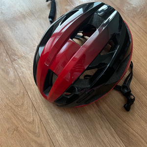 카머 브리오 자전거 헬멧