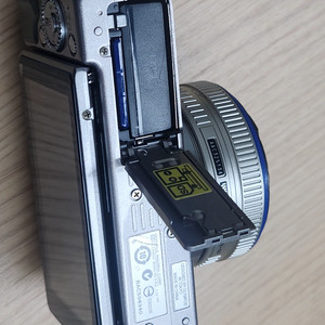 올림푸스 펜 pl3 + 17mm 팬케익 렌즈