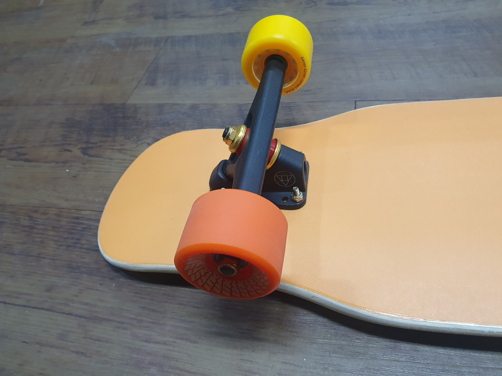 롱보드 46인치 새상품 스위피 데크 언노운 휠 트럭 이미지