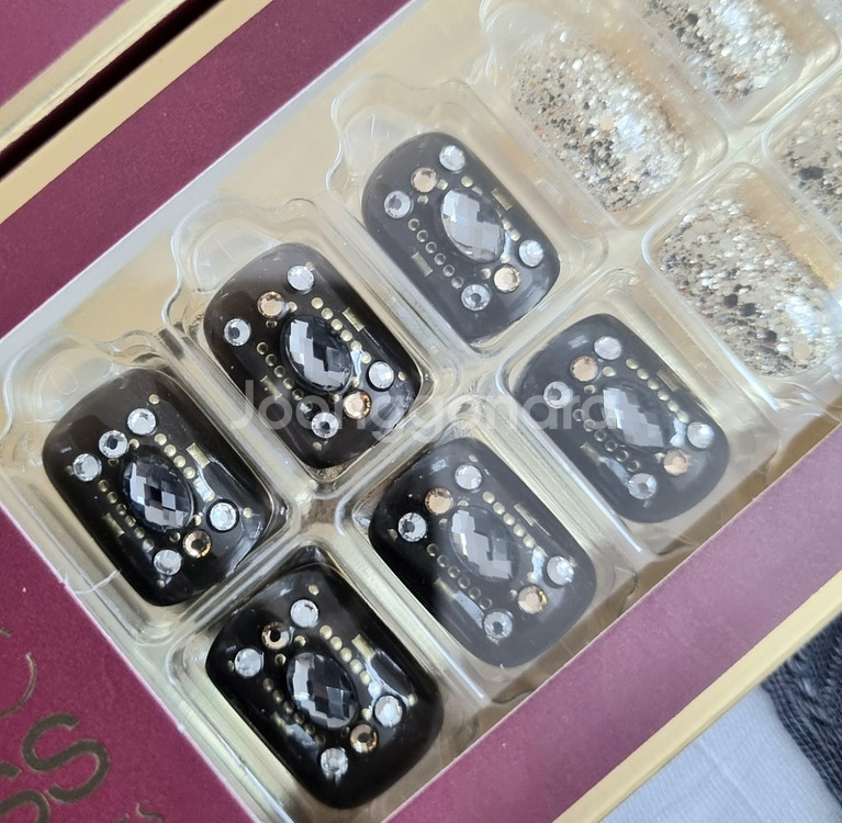 [데싱디바][미개봉]시크엔틱블랙 네일팁/시럽블랙골드펄--2