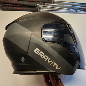 그라비티 G11 헬멧 + 세나 블루투스 팝니다.