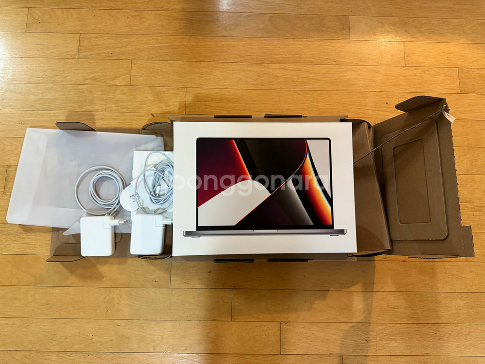 Apple 16인치 M1 Max MacBook Pro--0