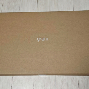 LG 2023년형 그램 17인치 미개봉 노트북 팝니다.