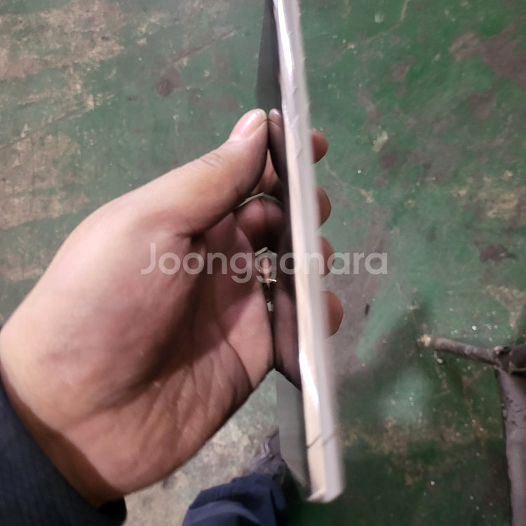 갤럭시s22울트라 512gb 화이트 자급제 팝니다.--2