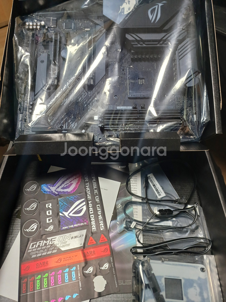 x570f am4 메인보드--1
