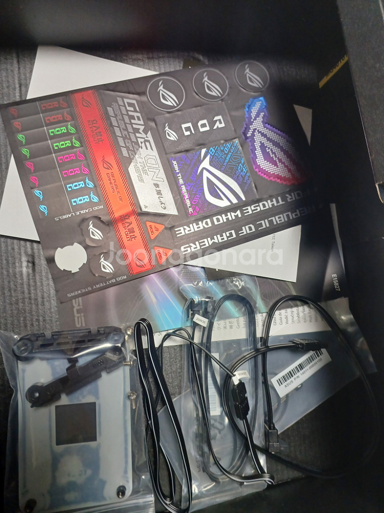 x570f am4 메인보드--2