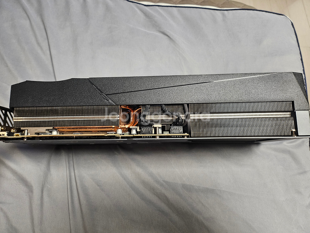 기가바이트 Rtx 4080 어로스 마스터 팝니다--1