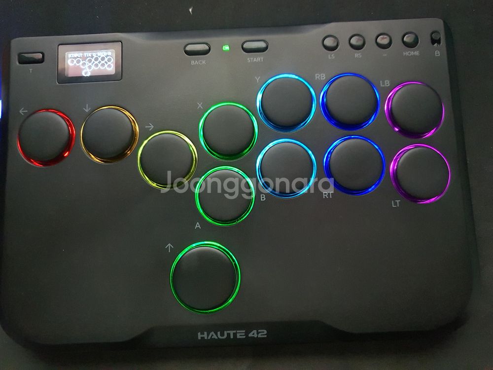 Haute42 P12 히트박스 팝니다.--0