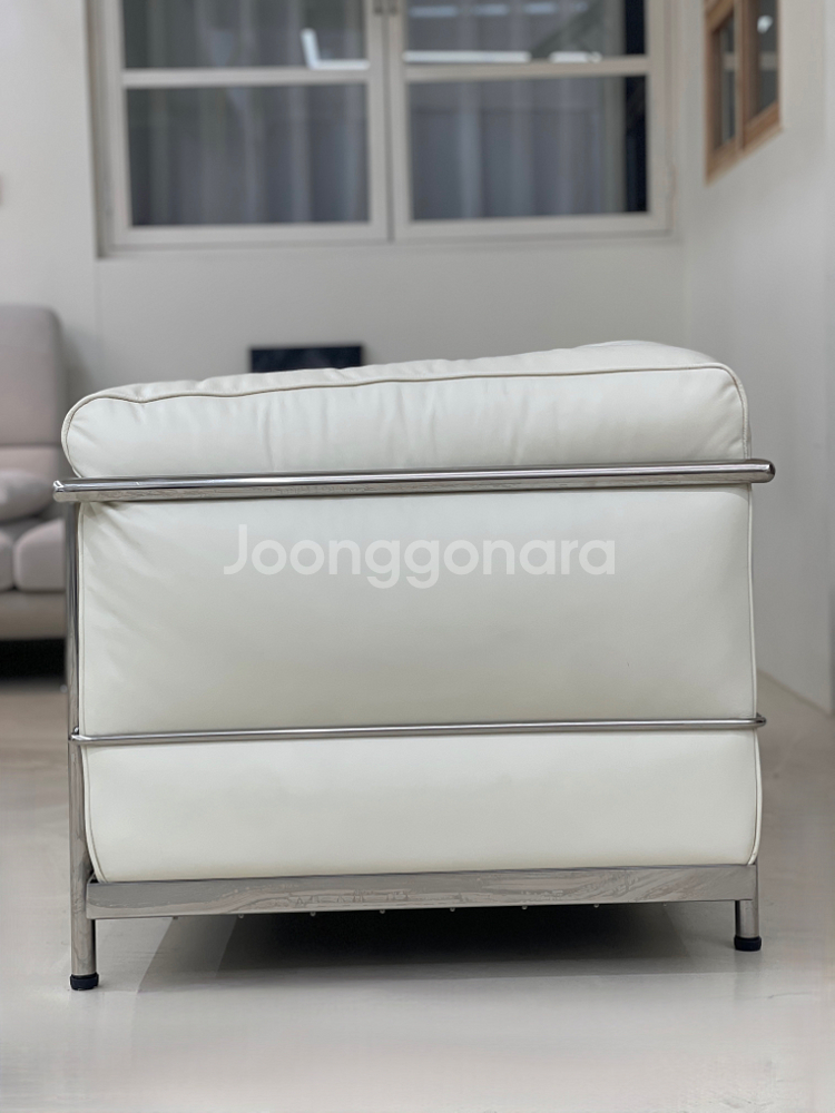 디자인 쇼파 판매합니다--5