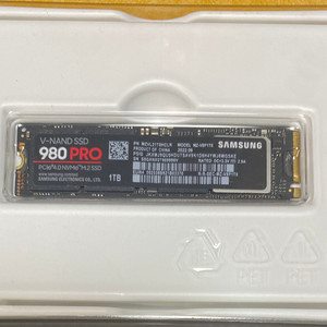 삼성 980pro 1tb SSD (고정나사 2개 드려요