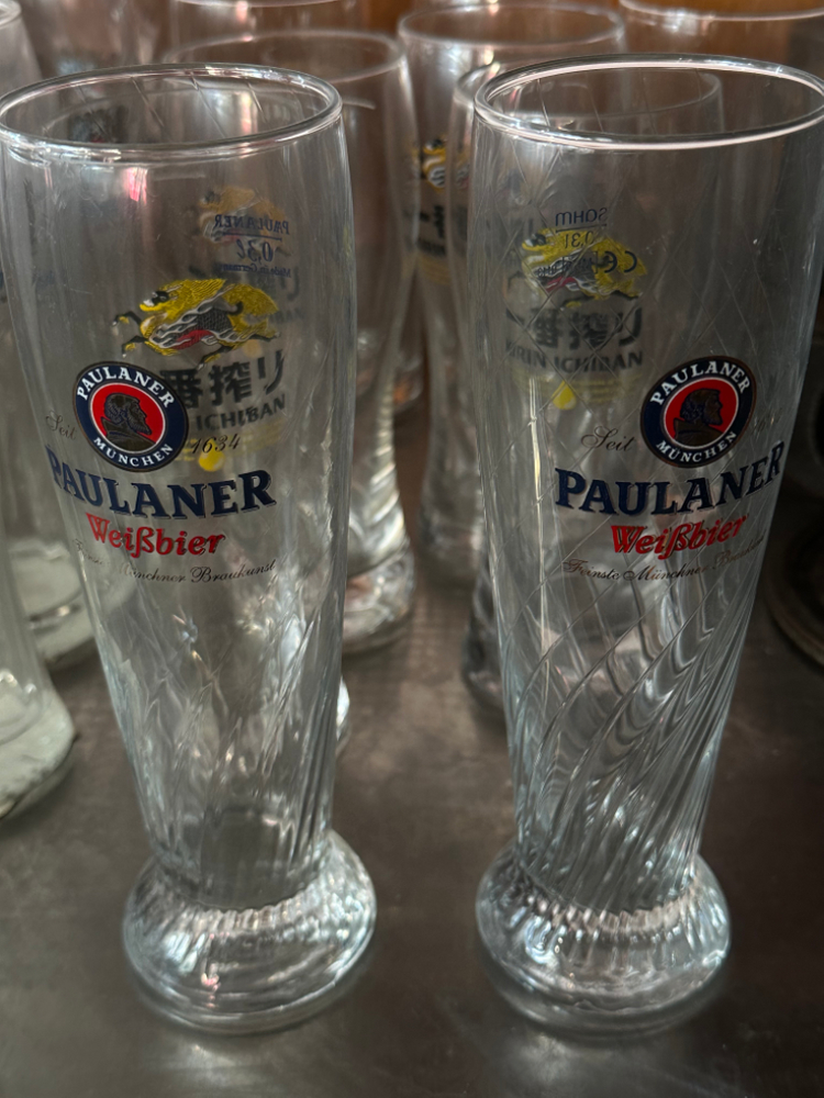 각종 수입 맥주잔 개당 4천원씩에 팝니다.--2