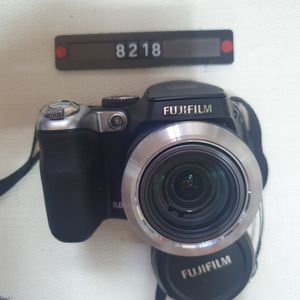 후지 파인픽스 S 8000 fd 디지털카메라