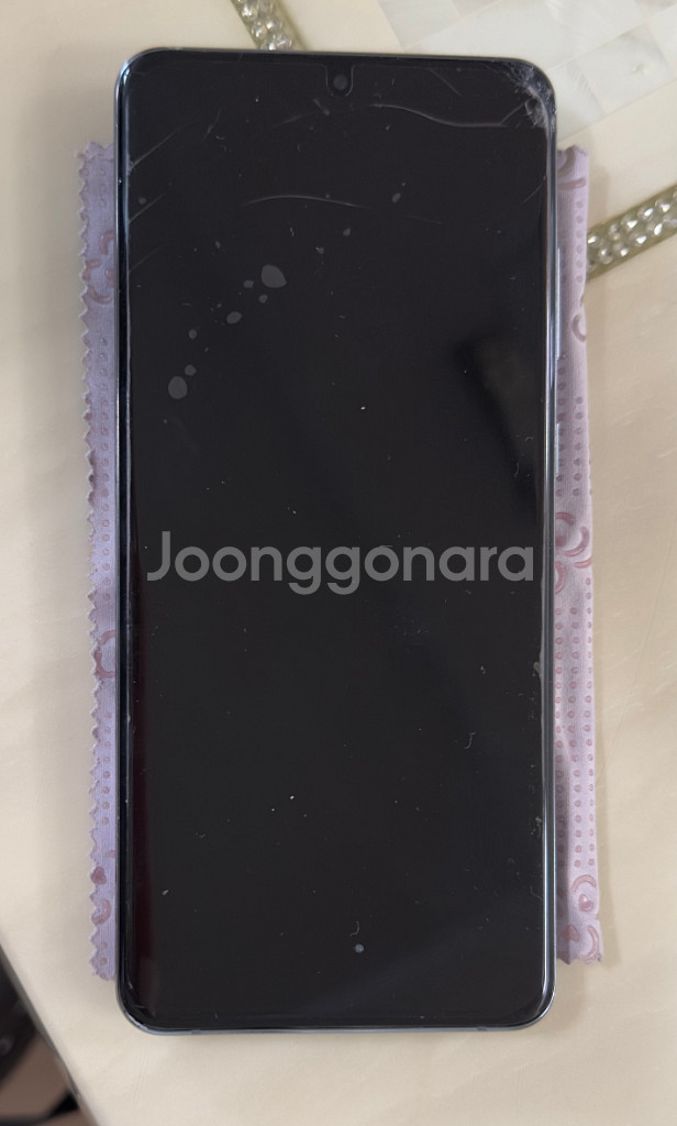 삼성 갤럭시S20 울트라 256GB(액정파손)--1