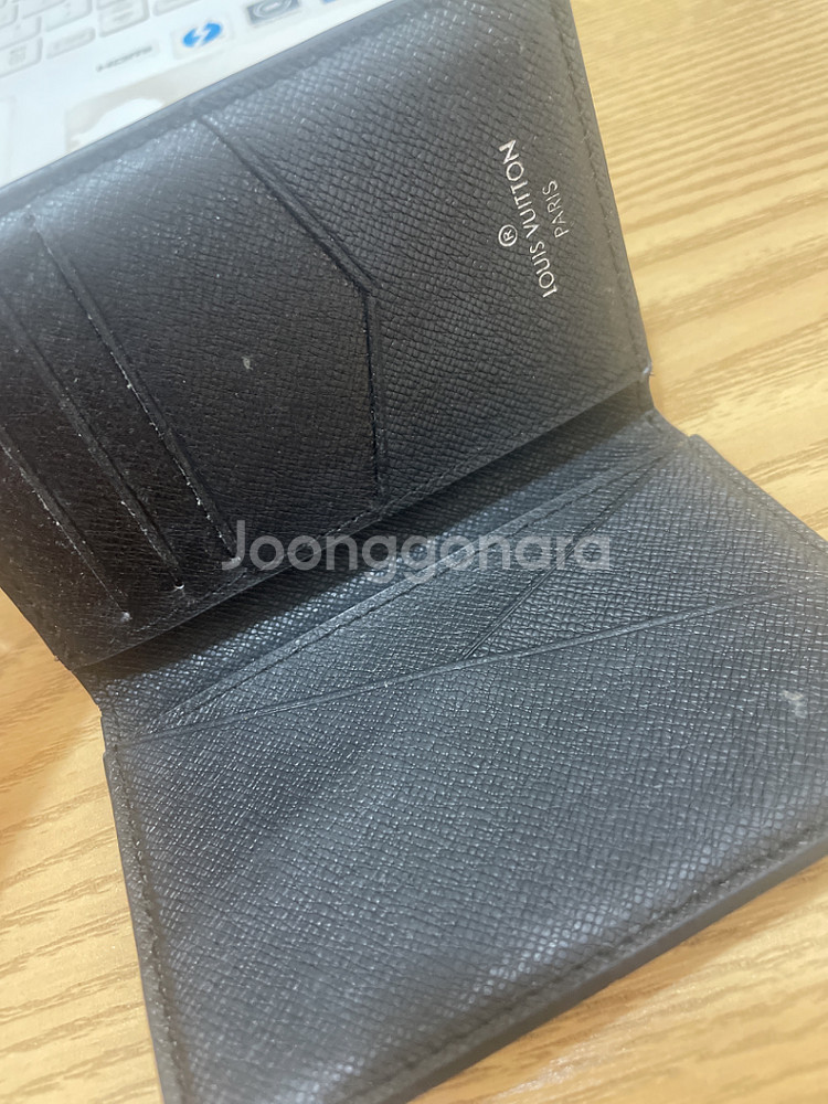 루이비통 포켓 오거나이저 타이가--2