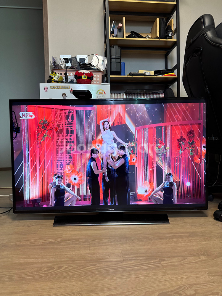 삼성 UHD 50인치 TV--2