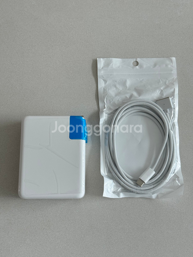 140W USB-C 맥세이프 3 충전기 미사용 팝니다--0