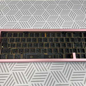 링크65 핑크/네이비 키보드