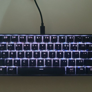 K65 RGB MINI 저소음 적축