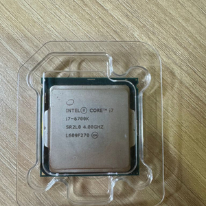 인텔 i7 6700K cpu 단품 팝니다