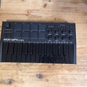 AKAI MPK mini MK3