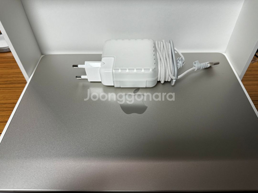 애플 맥북 에어13 m2 8GB/512G--1