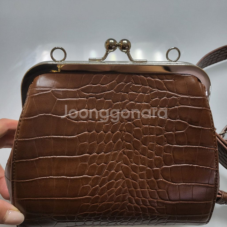 미쏘 똑딱이 가방 3종 모두 1만5천원 택포--2