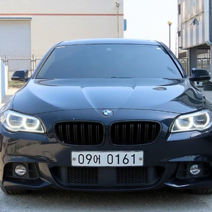 BMW 5시리즈 520d M 에어로다이나믹 프로 풀옵션