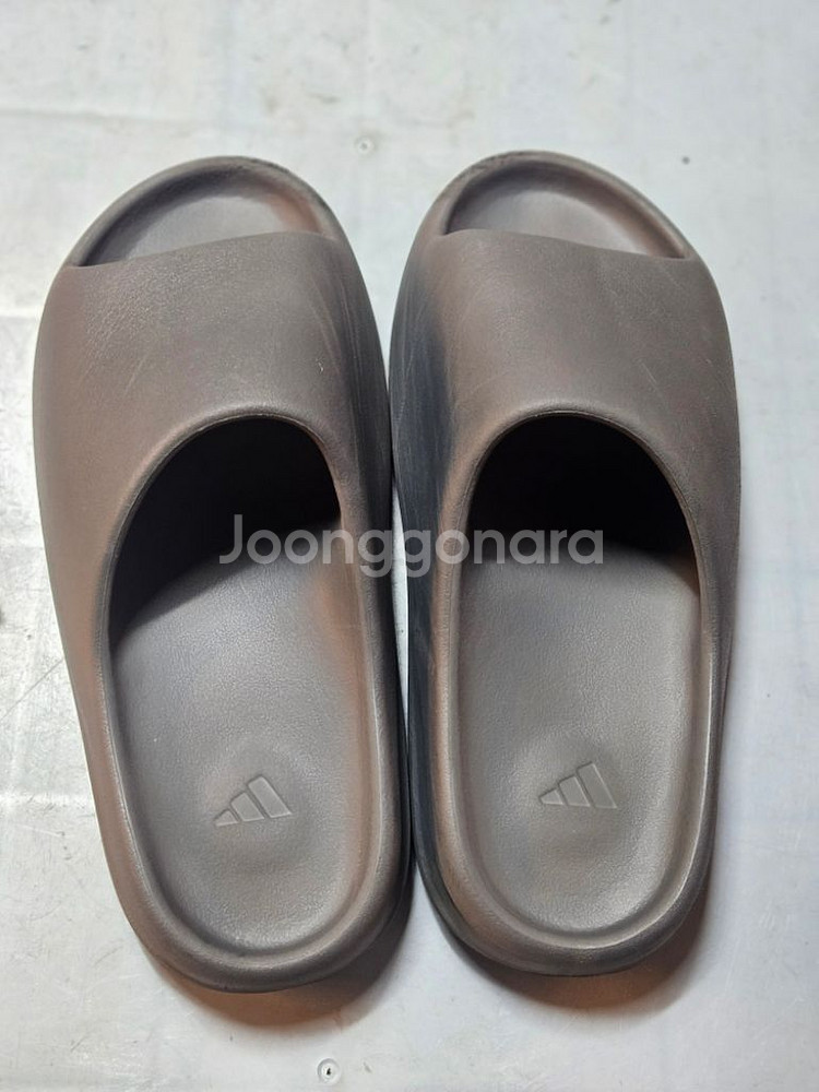 아디다스 이지슬라이드 오닉스 295--1