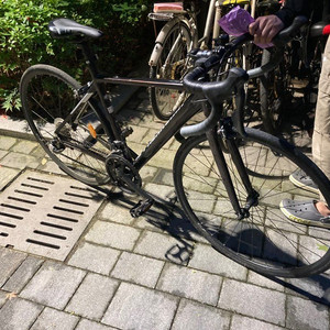 700c 아팔란치아 r16 로드자전거(구매한 지 1달)