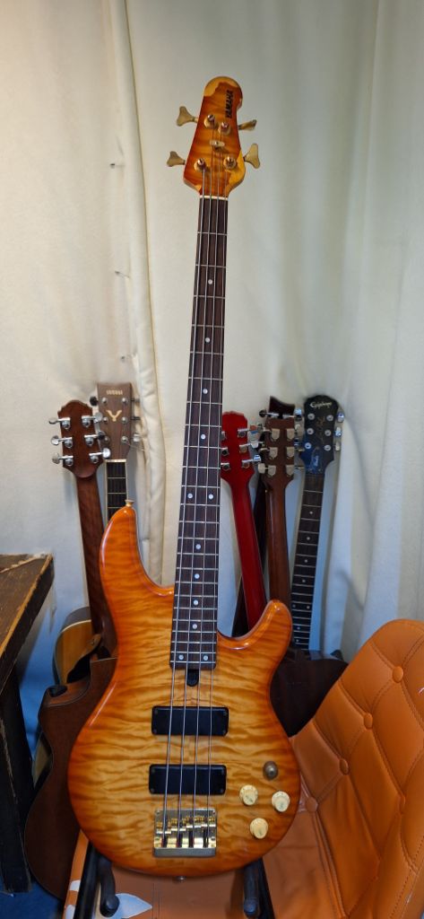 야마하 BB-G4A 일제 베이스 기타
