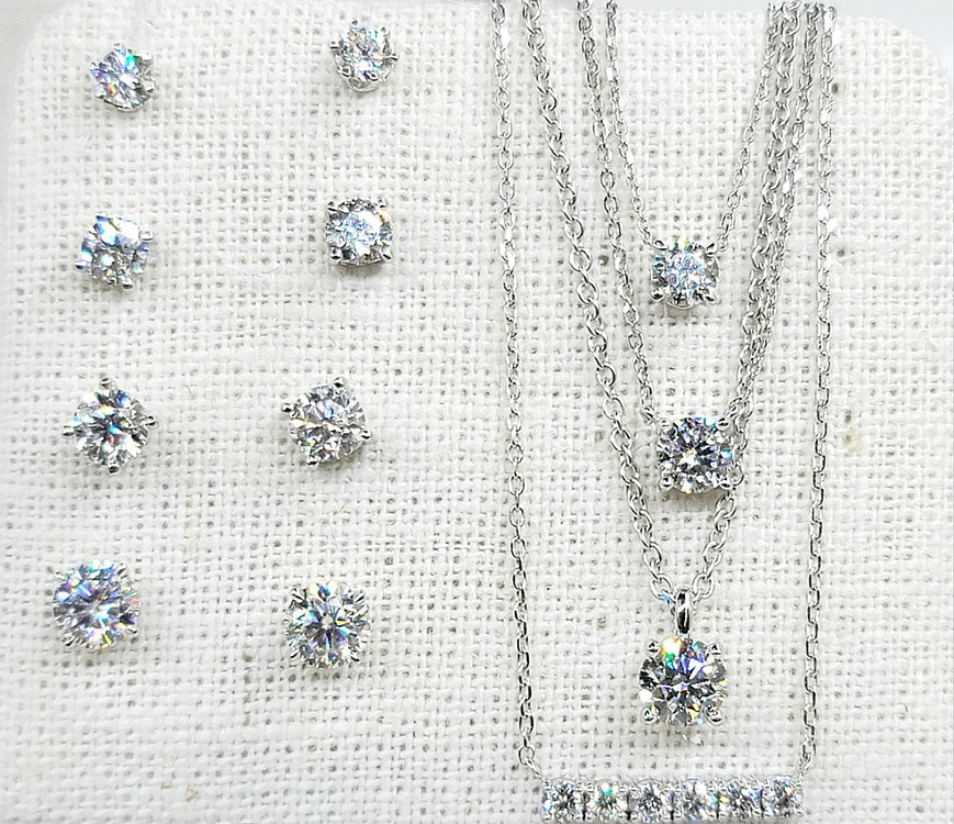 랩다이아몬드 4발 5부귀걸이--4