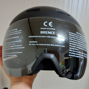 브렌스퓨전 고글 헬멧 블랙 L 사이즈 판매합니다.