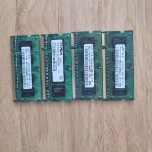 삼성 DDR2 1GB 2Rx16 PC2-6400S