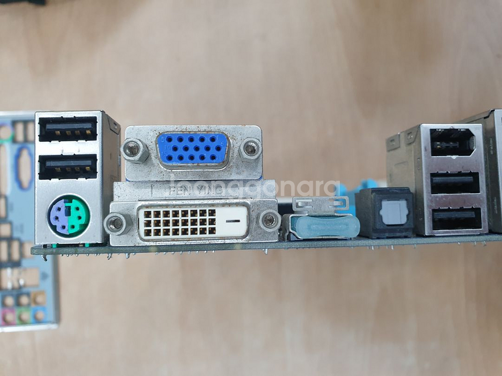 기가바이트 GA-MA785GT-UD3H 메인보드--1