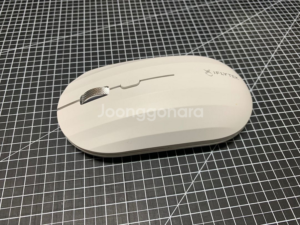 아이플라이텍 iFLYTEK m110 마우스 팝니다.--3