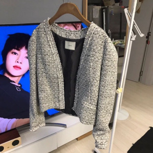 서울)트위드 자켓+치마 새제품 사이즈 S