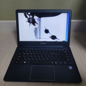 삼성 노트북9 Lite 부품용 NT905S3K-K43B
