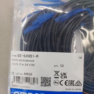 옴론센서 EE-SX951-R 센서 새거 50개 팔아요.