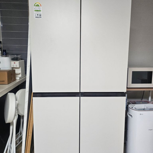 LG 냉장고 오브제컬렉션 4도어 네이쳐베이지 판매.