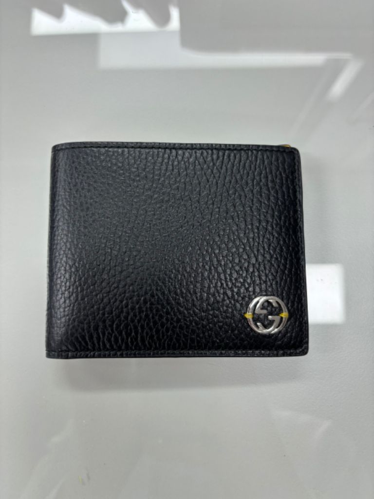 구찌 GG 인터로킹 투톤 반지갑 옐로우 판매