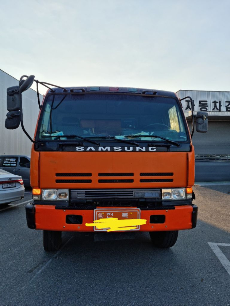 15톤 덤프트럭 삼성차량 판매합니다 이미지