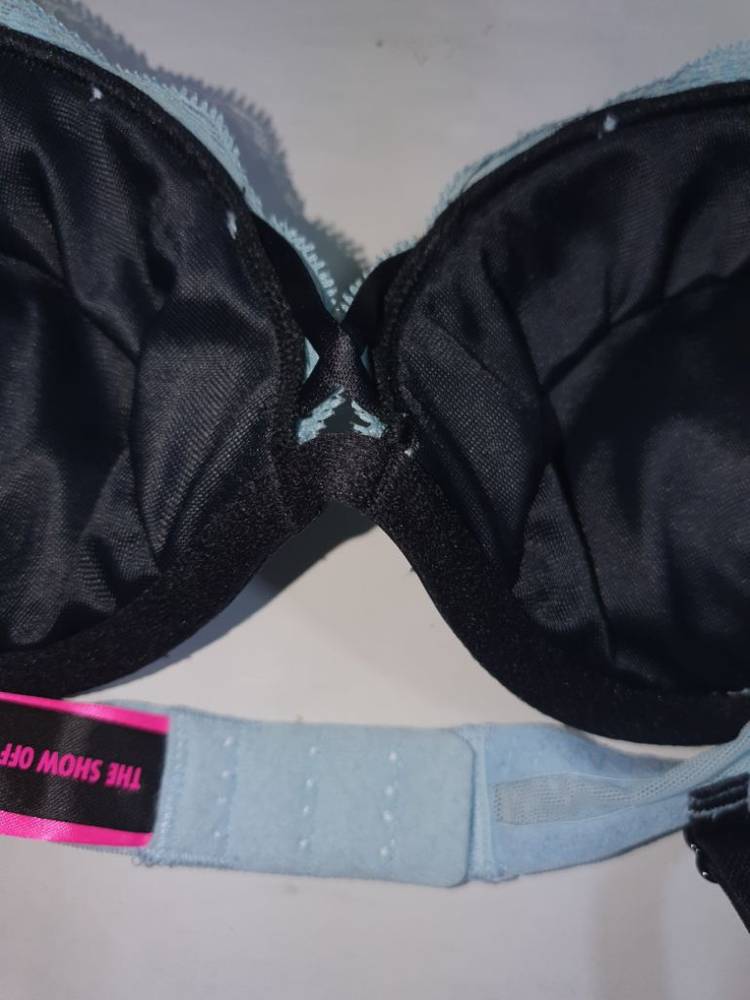 라 센자 브라 32B--7