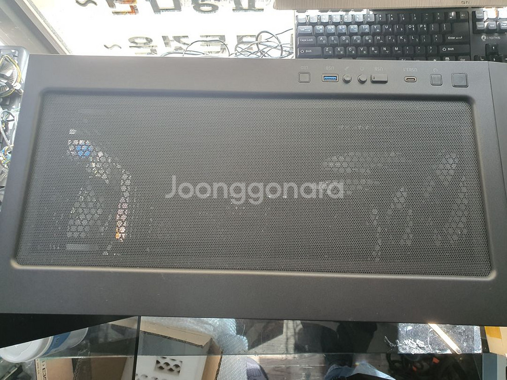 다크플래쉬 DLX21 RGB MESH 강화유리 블랙--2