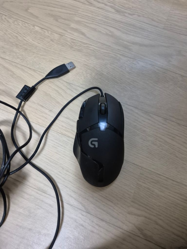 로지텍 G402 유선 마우스