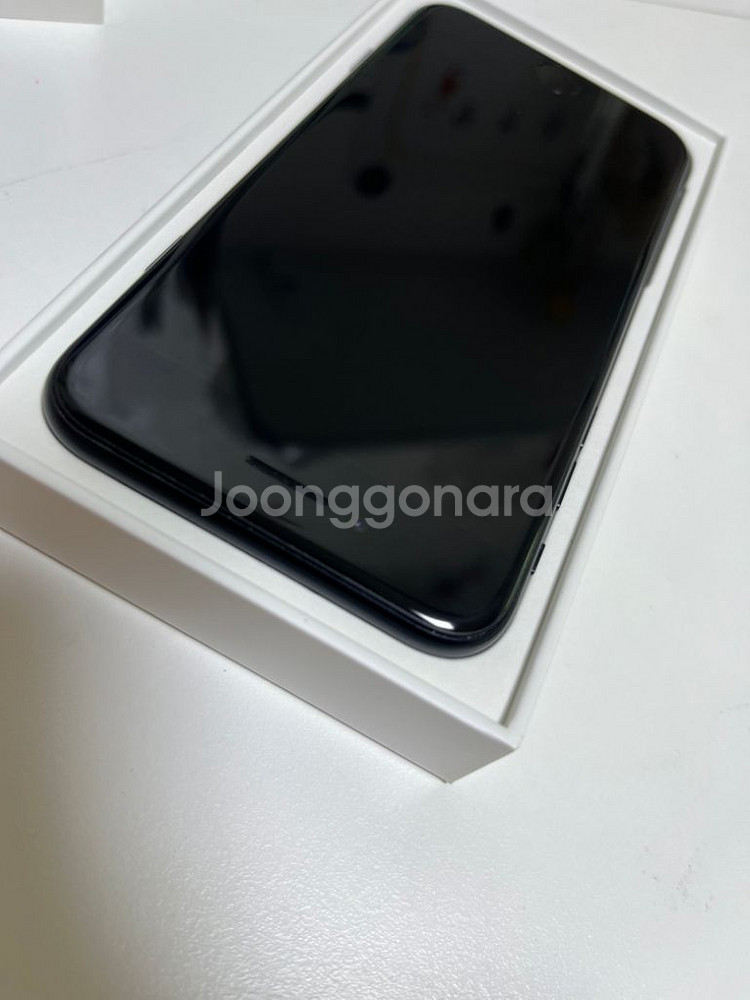 아이폰se3 256기가--2