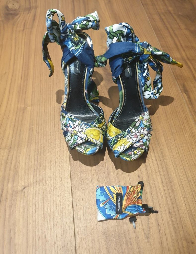 Dolce&Gabbana구두 돌체앤가바나힐 이미지