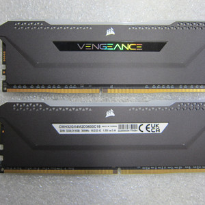 커세어 DDR4-3600 VENGEANCE 16Gx2