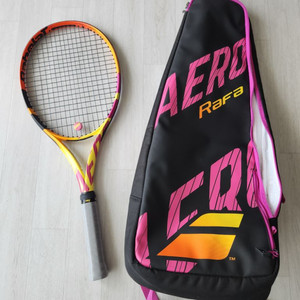 바볼랏퓨어에어로 라파 테니스라켓 300g 1자루와 가방